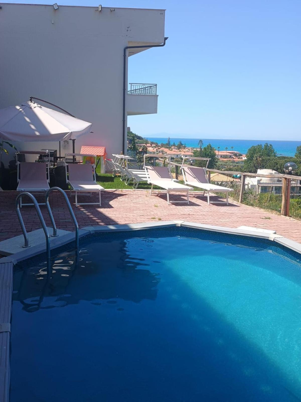 Apartamento Bellavista Capo Vaticano Exterior foto